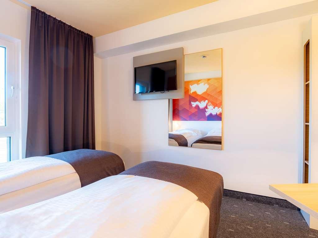 B&B Hotel Stuttgart-Bad Cannstatt ห้อง รูปภาพ