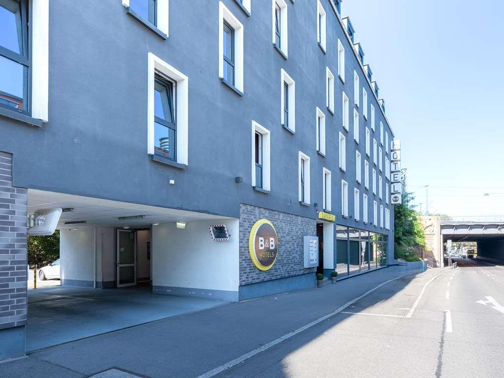 B&B Hotel Stuttgart-Bad Cannstatt ภายนอก รูปภาพ